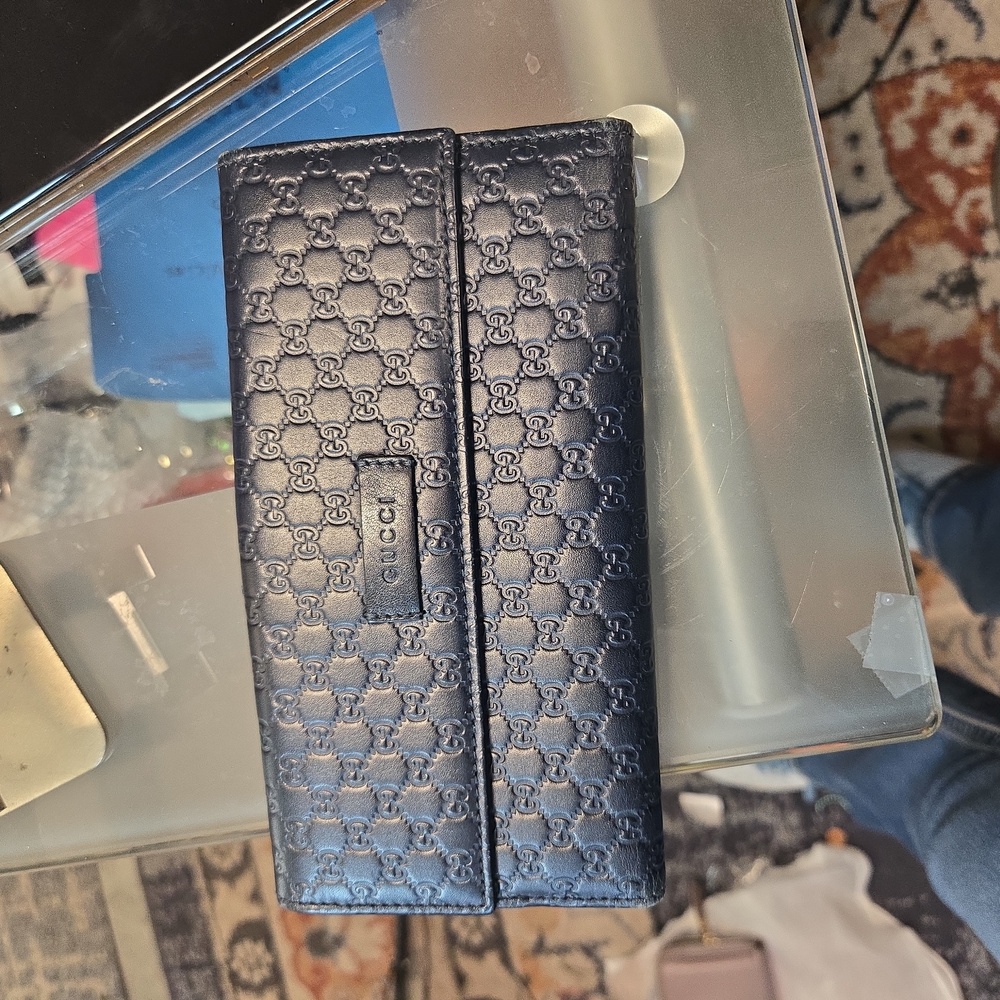 Gucci wallet